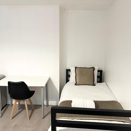 Westferry Hotel Лондон Екстериор снимка