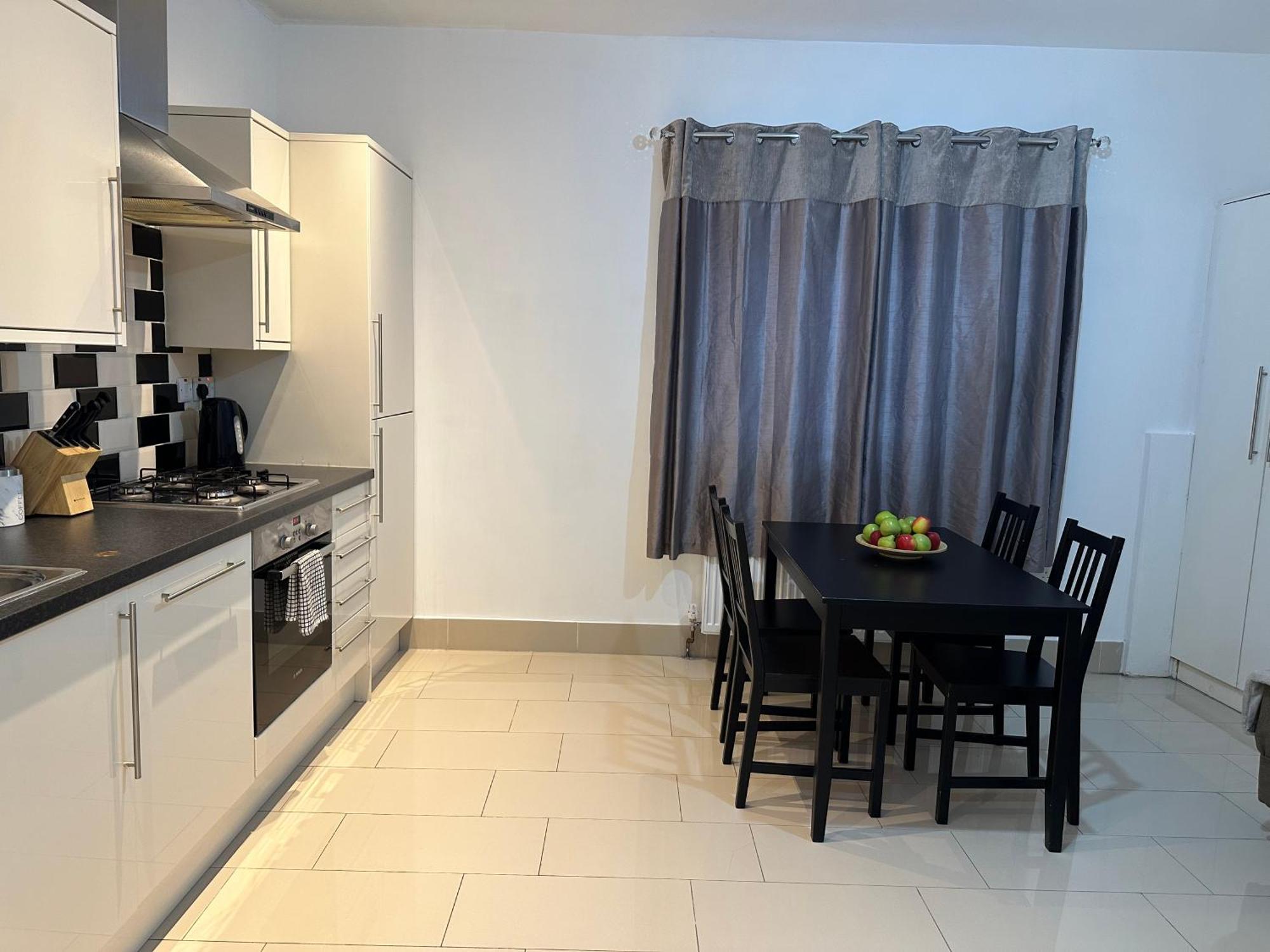 Westferry Hotel Лондон Екстериор снимка