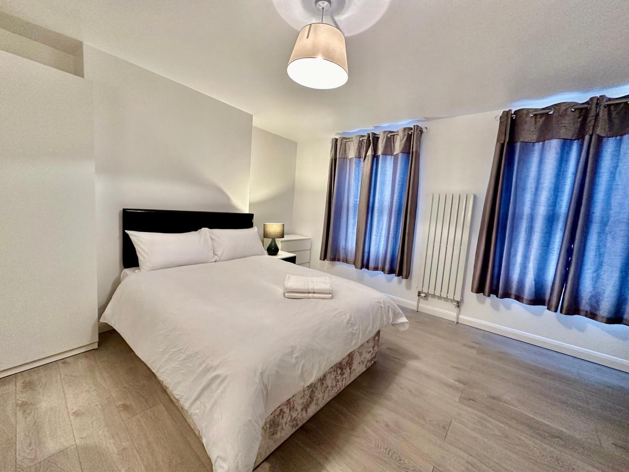 Westferry Hotel Лондон Екстериор снимка