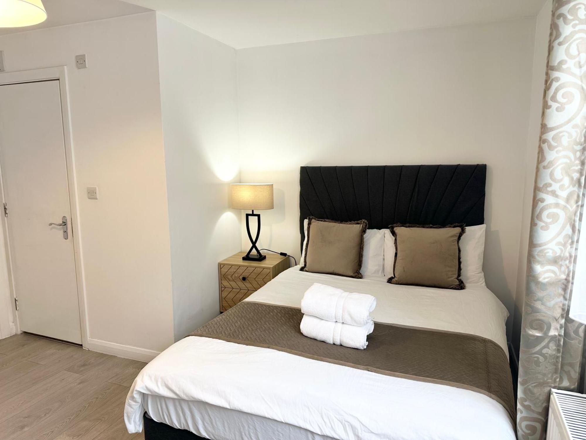 Westferry Hotel Лондон Екстериор снимка